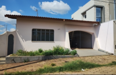 Casa para venda em Avaré